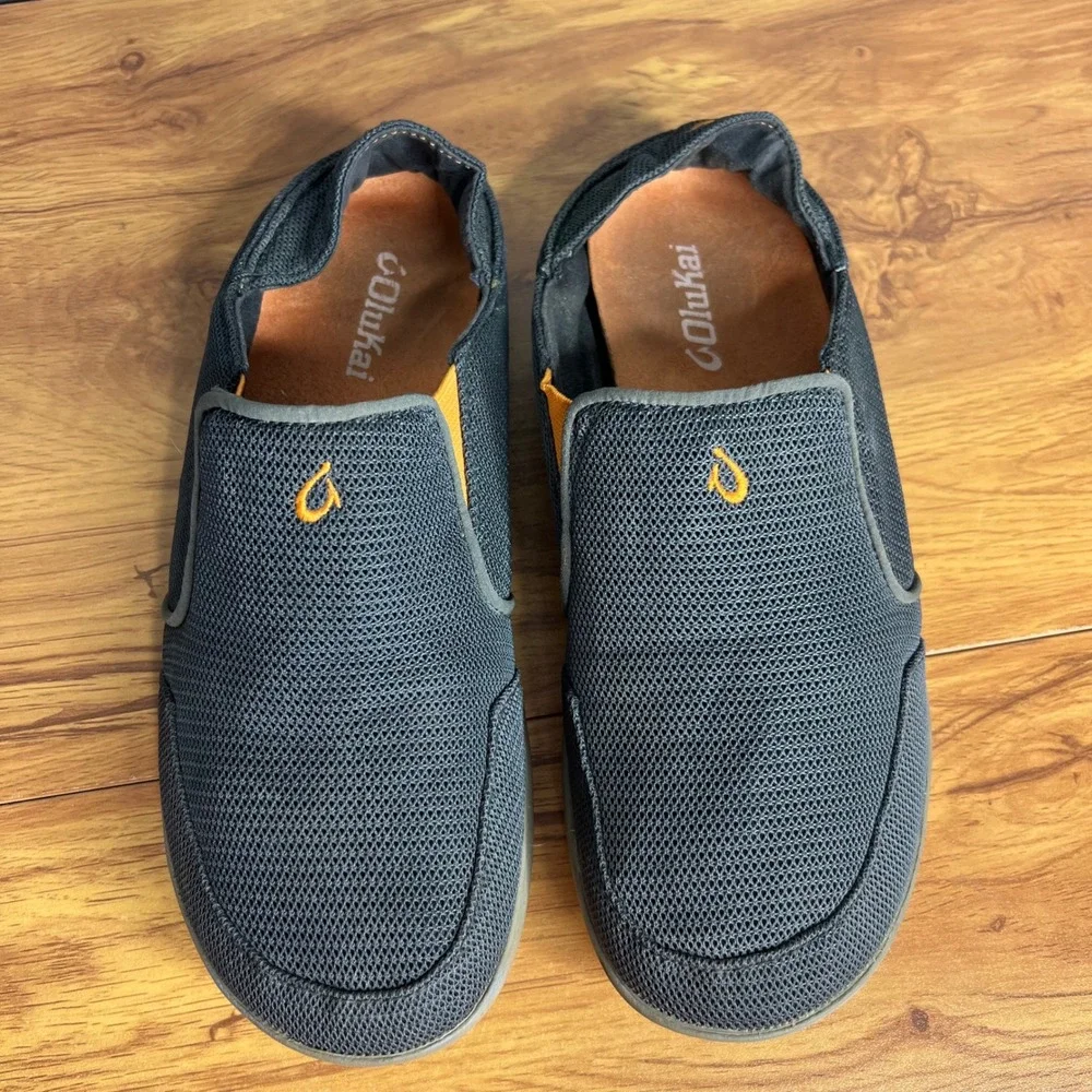 OluKai Nohea Mesh Slip On Shoes Mens Sz 8 Dark Shadow Orange Gray Casual